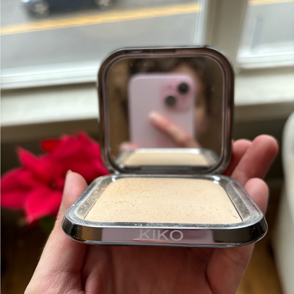 ✨Kiko Foundation Powder